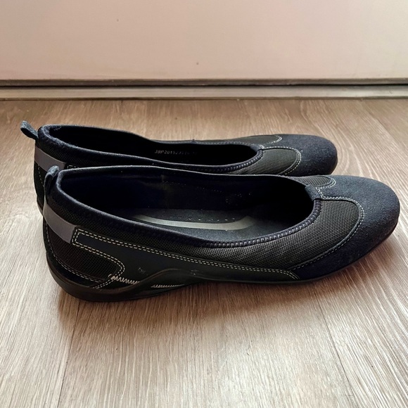 ECCO Vibration Skimmer Black Leather Ballet Flats EU 39 US 8.5 Slip On Comfort - Picture 6 of 14